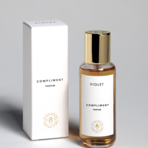 Bočica i kutija parfema Maison Violet Compliment Eau de Parfum 50 ml